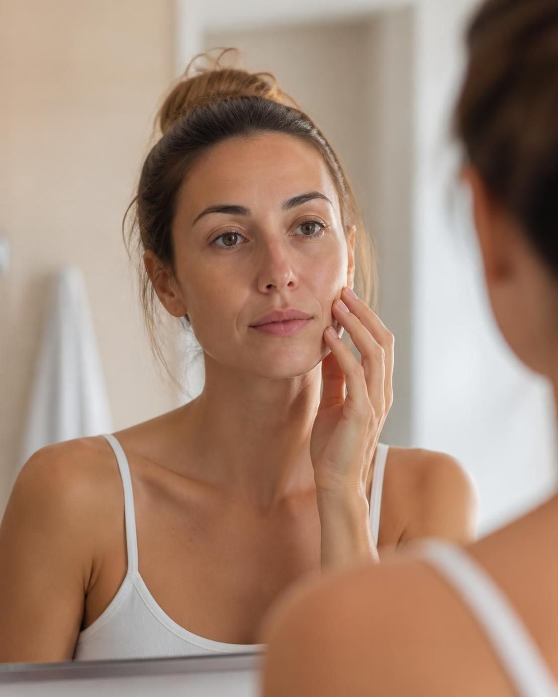 découvrez le lien entre les cernes noires et la santé du foie, et apprenez ce que votre peau essaie de vous révéler pour mieux prendre soin de vous.