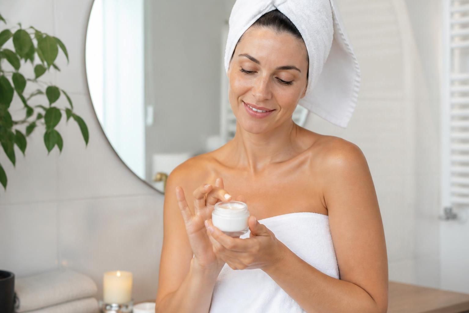 creme au retinol en pharmacie laquelle vaut le coup 1 découvrez notre guide des meilleures crèmes au rétinol disponibles en pharmacie pour choisir celle qui offre le meilleur rapport qualité-prix et des résultats efficaces.